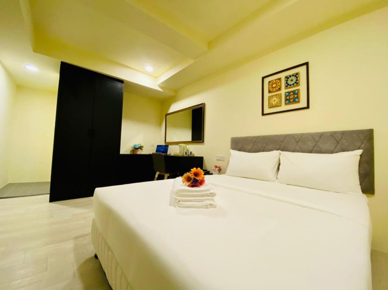 ג'ורג' טאון Bishop Hotel מראה חיצוני תמונה